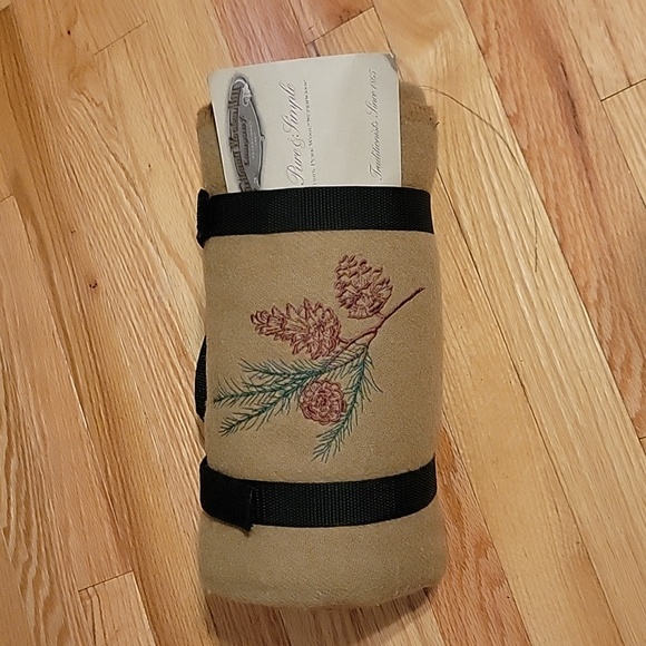 Vintage Faribault Woolen Mill Company  100% wool blanket - Picture 4 of 5